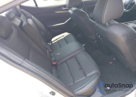 2016 Nissan Maxima 3.5 Sv z USA, uszkodzony, nr VIN 1N4AA6AP8GC411631